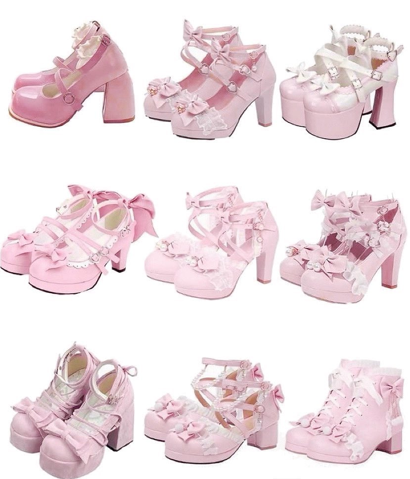 piinkimi_'s tweet image. pretty pink shoes