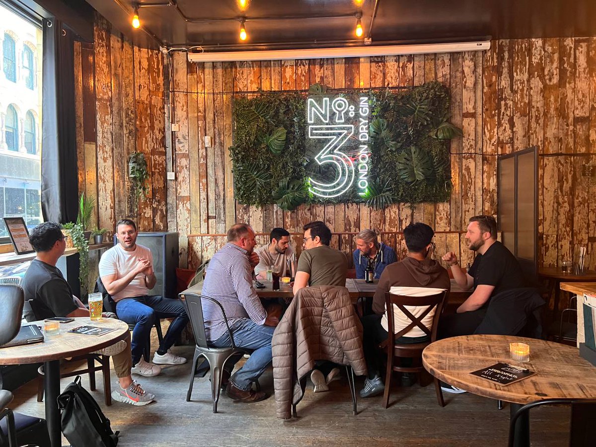 zKishann's tweet photo. Had an amazing time connecting with the Off-Chain Global community at the Manchester event. Met talented blockchain enthusiasts from various fields. Thanks to Jonathan for building this incredible global network!
#Blockchain #Networking #OffChainGlobal https://t.co/gkZsbkO71Q
