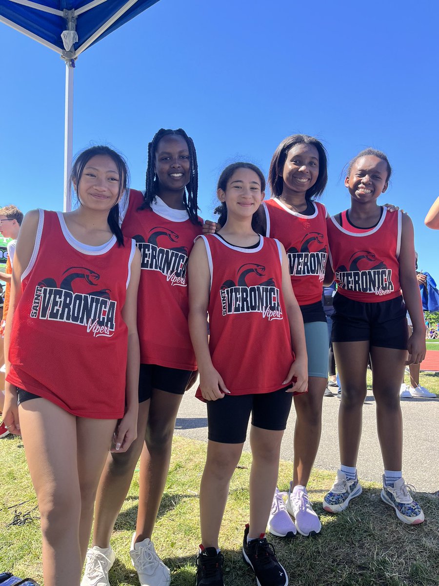 Mrs. Rodrigues tweet media