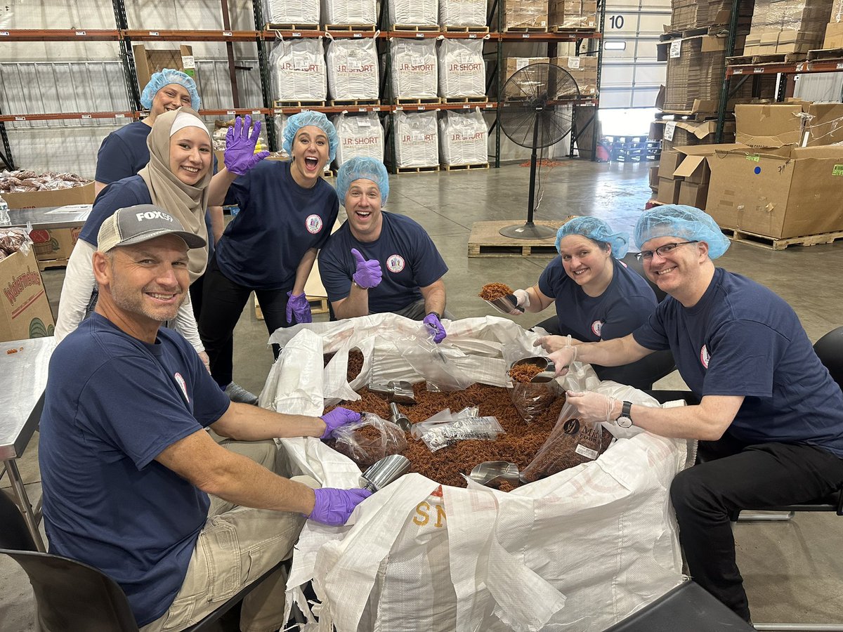 Our team had a great time volunteering at <a href="/MFBIndy/">Midwest Food Bank</a> for our our annual Founder’s Day of Caring effort! This crew packaged sweet potato pasta to help Hoosiers in our area. 💙💛

#NexstarFDOC2024 #NexstarNation