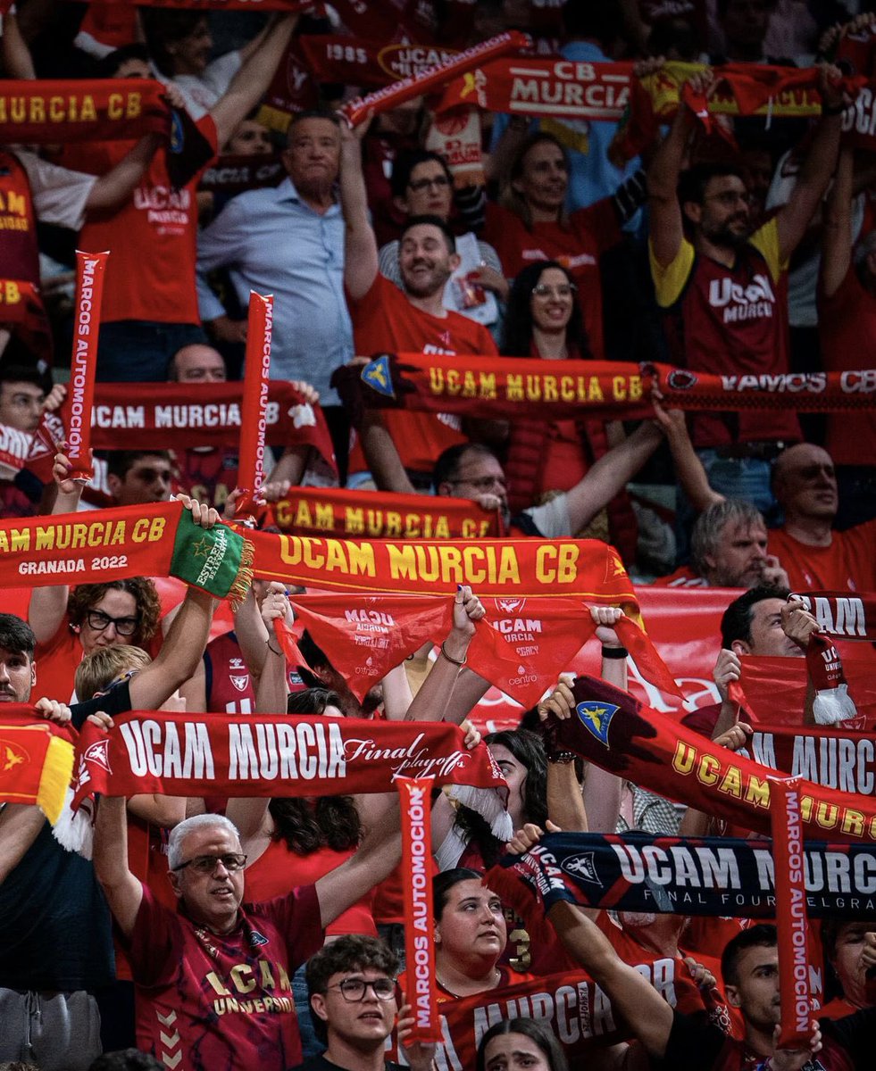 THANKFUL to <a href="/UCAMMurcia/">UCAM Murcia</a> and all the city for give me the opportunity to be a part of this AMAZING TEAM 

Forever in my heart. 
VAMOS UCAM ✨