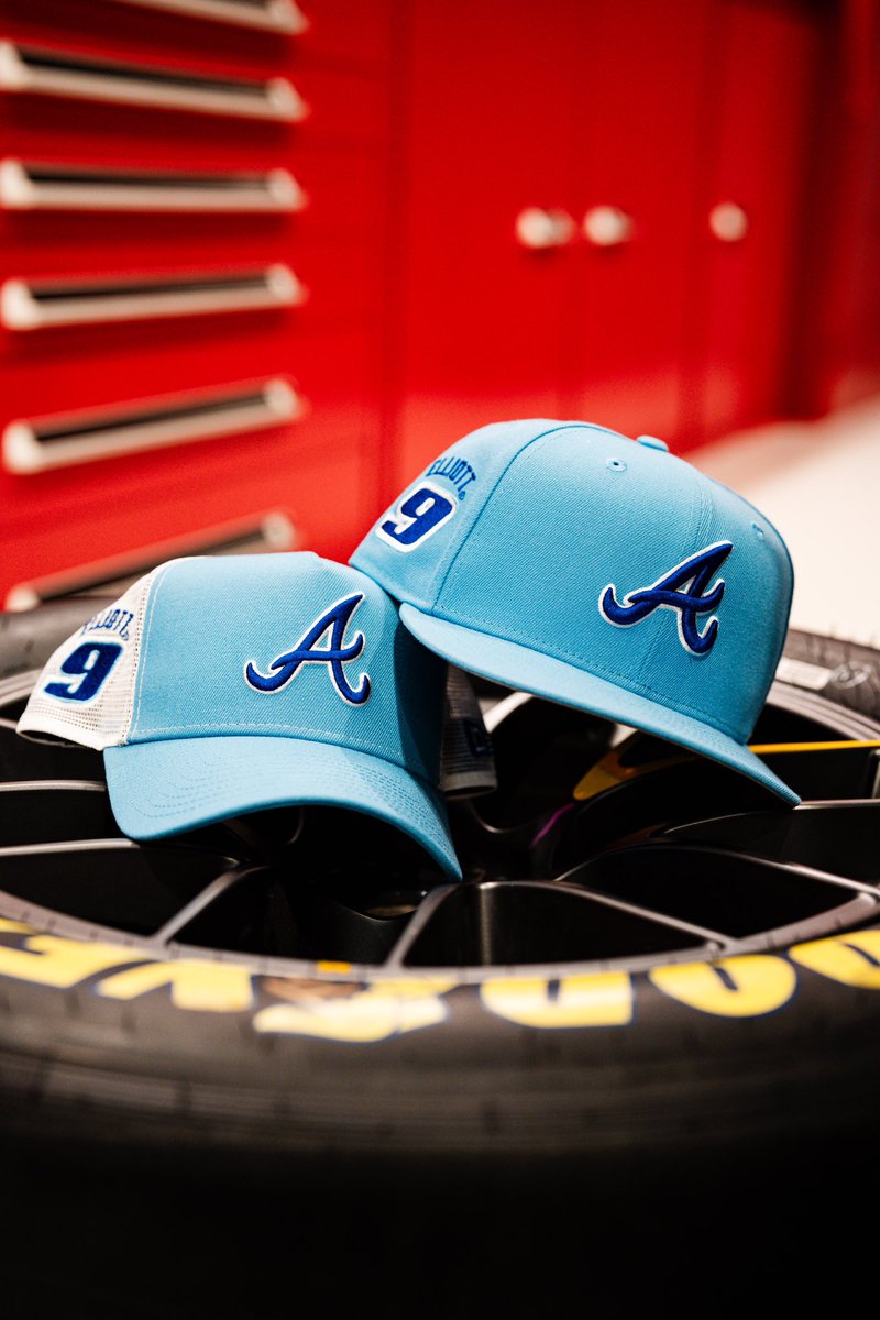 BravesRetail's tweet image. New @Braves @chaseelliott caps are now available at the Braves Clubhouse Store &amp;amp; @bravesthreads!!