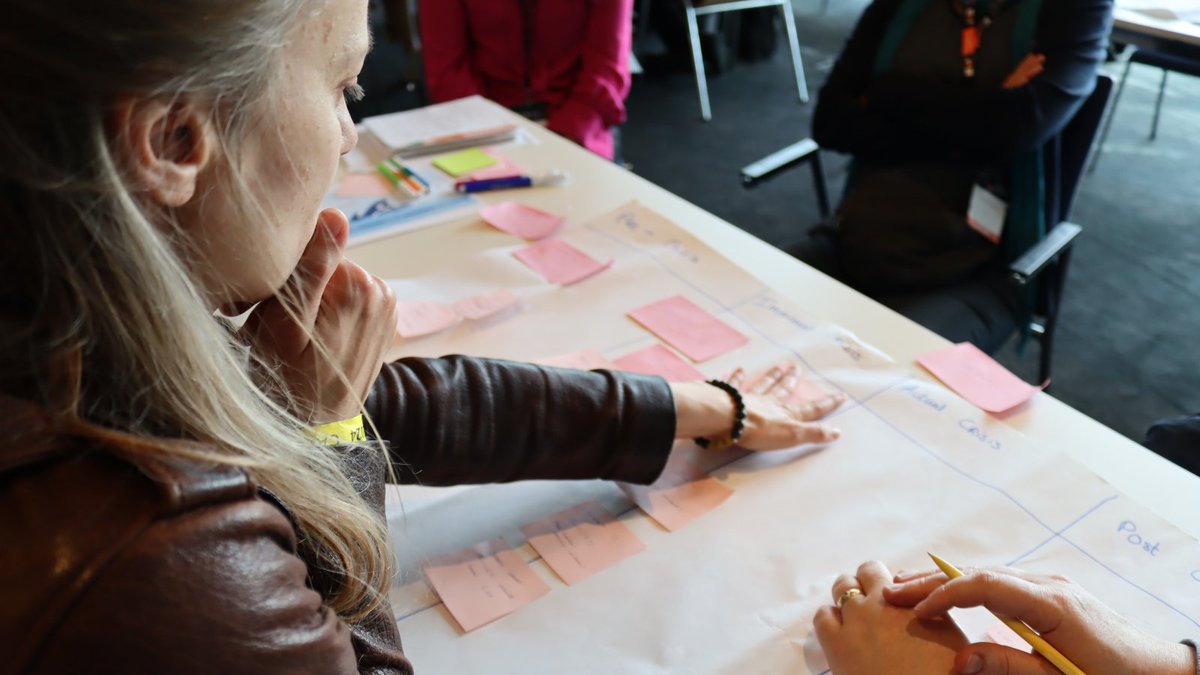 COALESCE tweet media