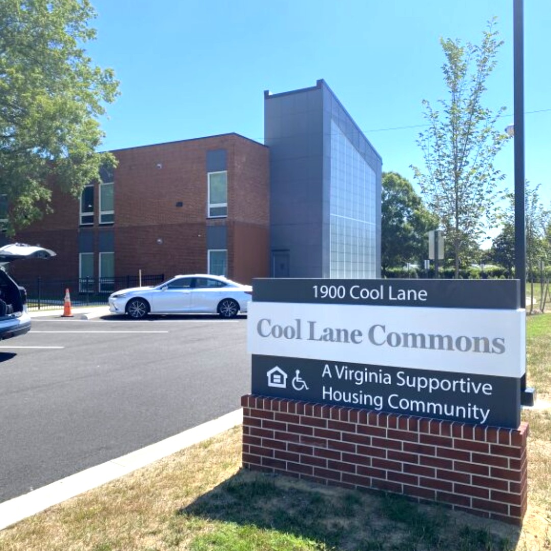 VCDC_US's tweet image. This week, we celebrated the success of new supportive housing community Cool Lane Commons developed by Virginia Supportive Housing! Cool Lane Commons offers 86 single-occupancy apartments renovated from a vacant assisted living property in Richmond, VA.