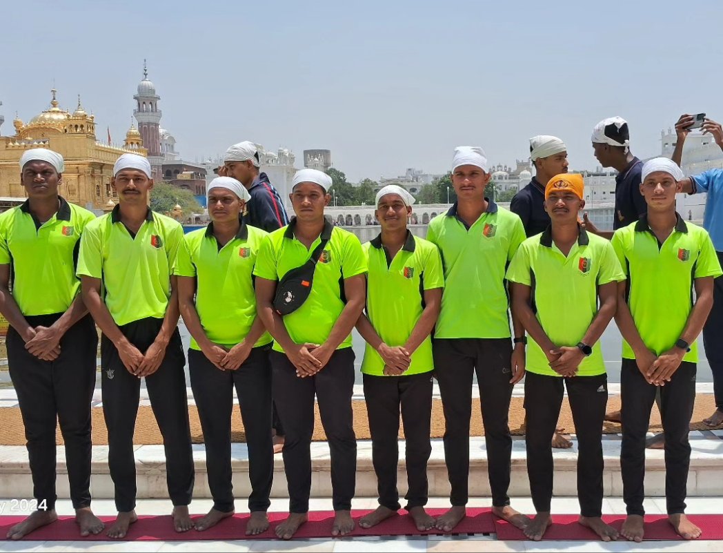 AngulNcc's tweet photo. Our Cadets attend EBSB Camp at Punjab and go many places for visiting like Golden temple, Bhakra dam, Chandigarh etc. and play  many games like vollyball, tug of war, kho-kho etc. Enjoy the Camp very much.
#ncccamp #dgncc #DMSMediaLuna #Kalingasagar https://t.co/zPjUNlqQvt