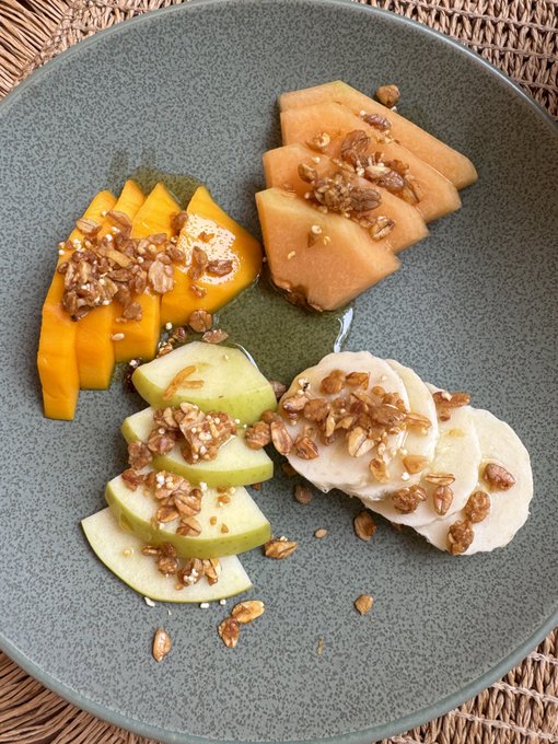 Had a real good week 😋 https://t.co/ilcPlwWxZu