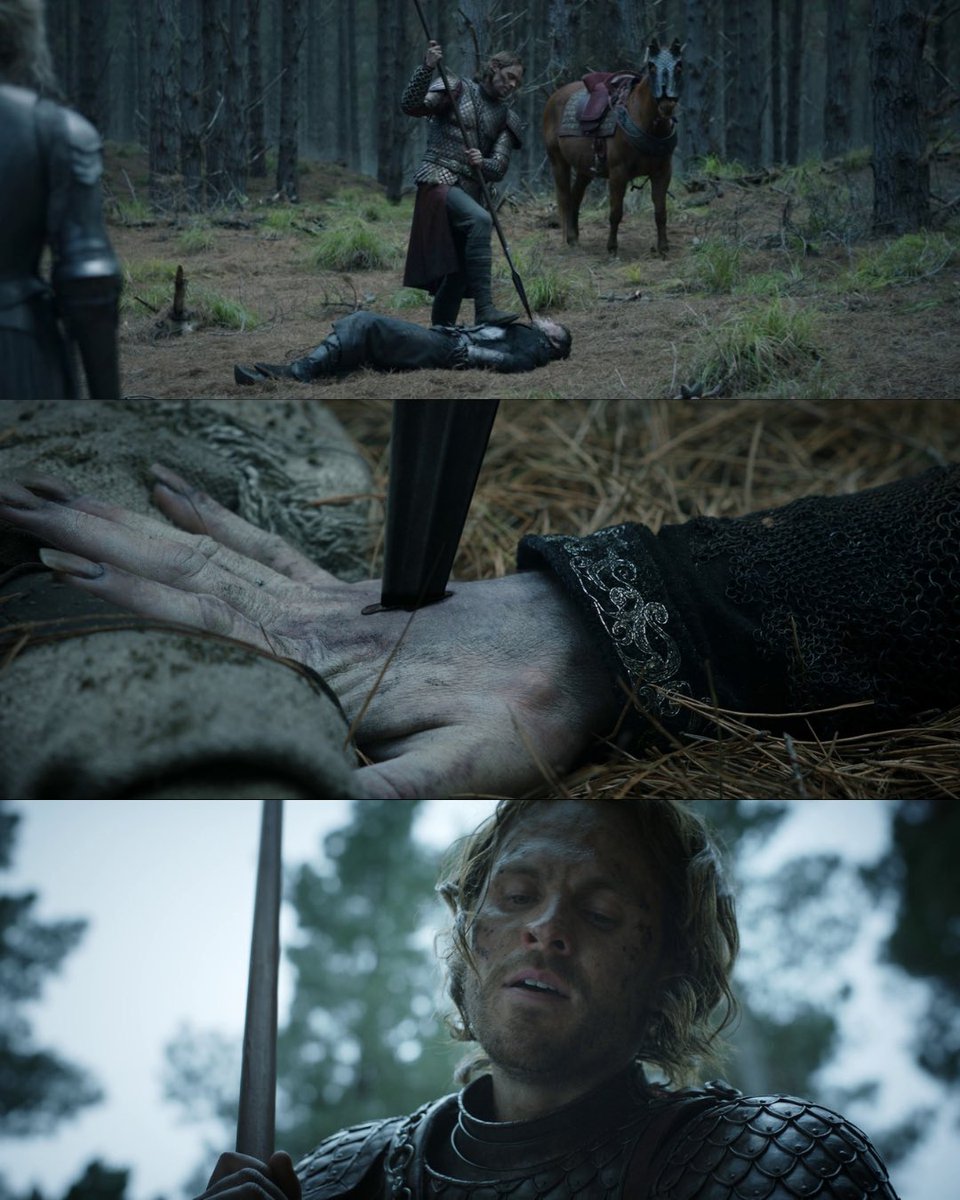 teawithtrop's tweet image. Do you think Sauron resents Adar because Adar loves and is, in return, loved by the Uruk whereas Sauron never really loved anyone but his own reflection?