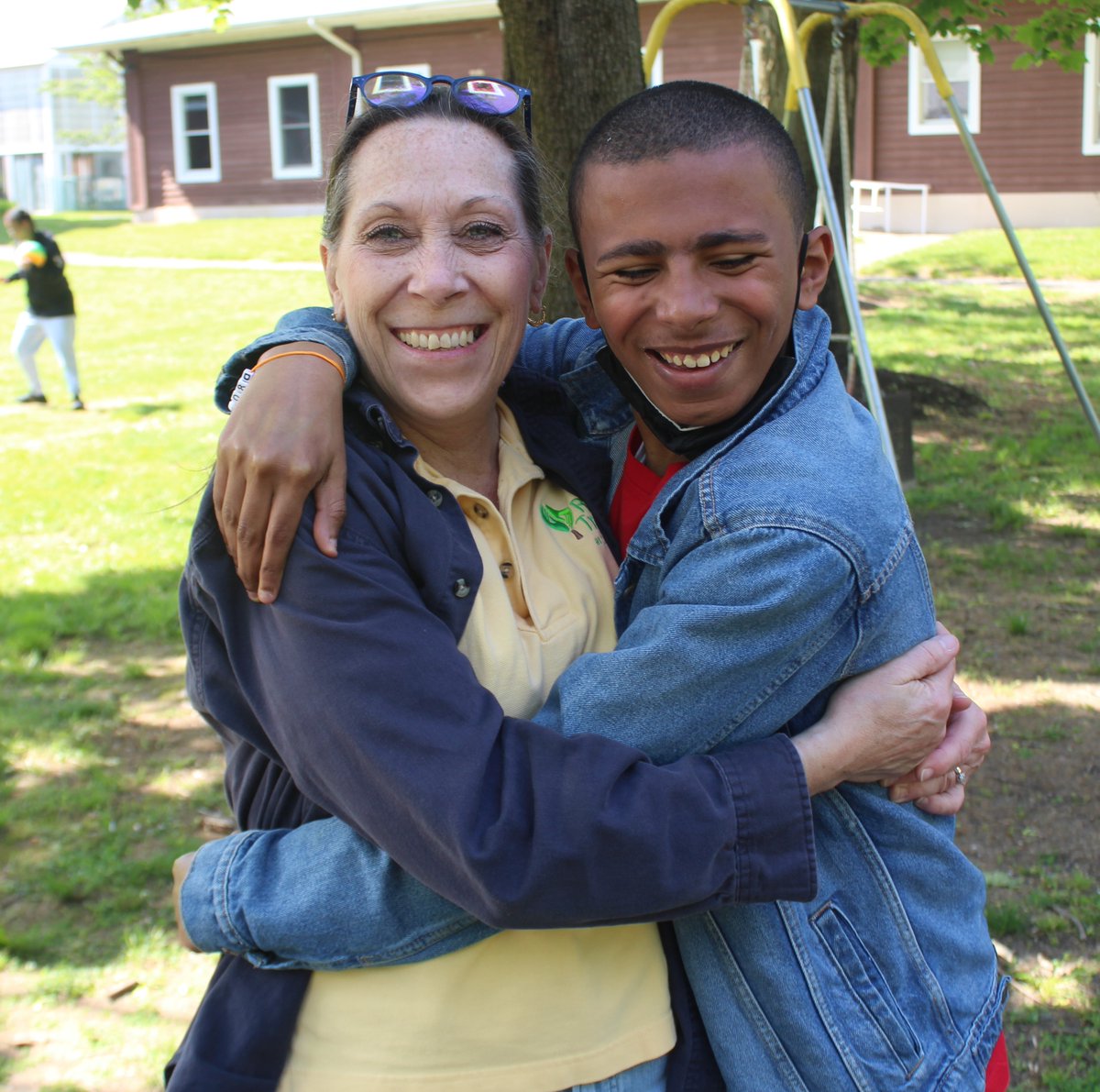 RisingTreetops's tweet photo. From May 16 to May 23, a busy respite session was held for a group of 33 clients at Rising Treetops. As these photos show, we had a fun and beautiful week the featured a spirited beach and boardwalk trip! 

#risingtreetops #respiteservices #respitecare #boardwalkfun https://t.co/uJpwD6Gvds