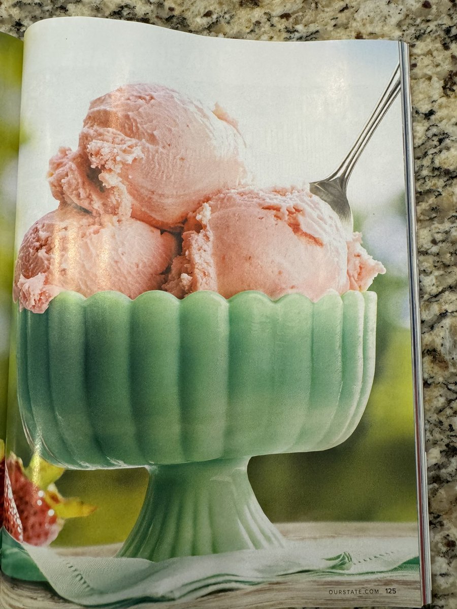 PresLeatherwood's tweet photo. Love seeing Hendersonville, NC City Government on the cover of Our State Magazine! Who doesn’t love The Ice Cream Trail!
#ourstatemagazine #828isgreat #icecream https://t.co/UH0uzFVx8e