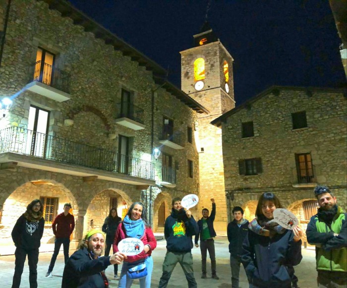 AteneuCerdanya's tweet photo. I és que ja fa 4 anys, va néixer la idea de crear aquest espai a la comarca. La tasca d'engegar ha estat llarga i feixuga en alguns moments. Començàvem el projecte plantejant els objectius i el funcionament, buscant un local i el més important: sòcies! https://t.co/GjedjcaELj