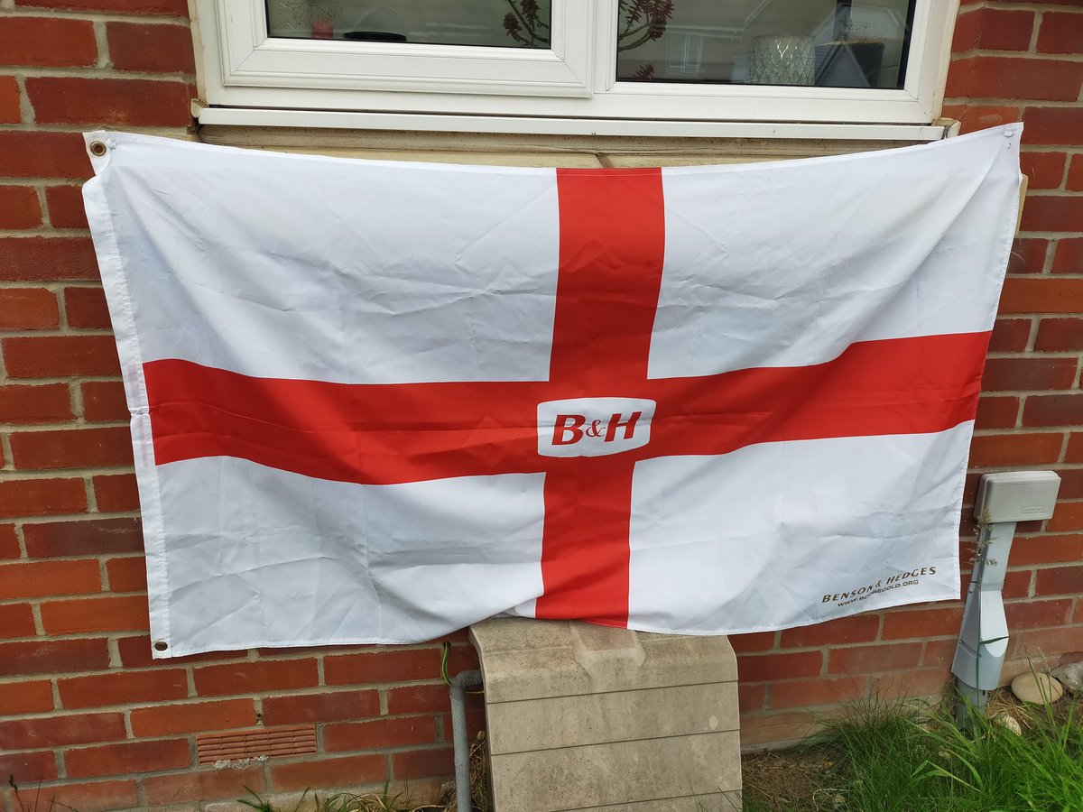 What if we kissed 🙈
Wrapped in the B&amp;H cigarettes England flag 😳