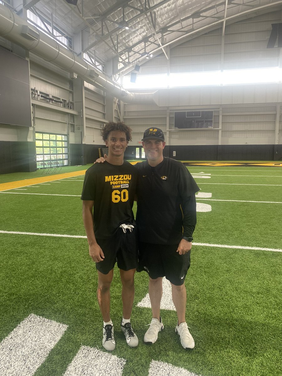 baron_marshall's tweet photo. Had a great time competing at the Mizzou Football camp yesterday! Thank you @NastyWideOuts @MizzouFootball https://t.co/HAKwriygy3