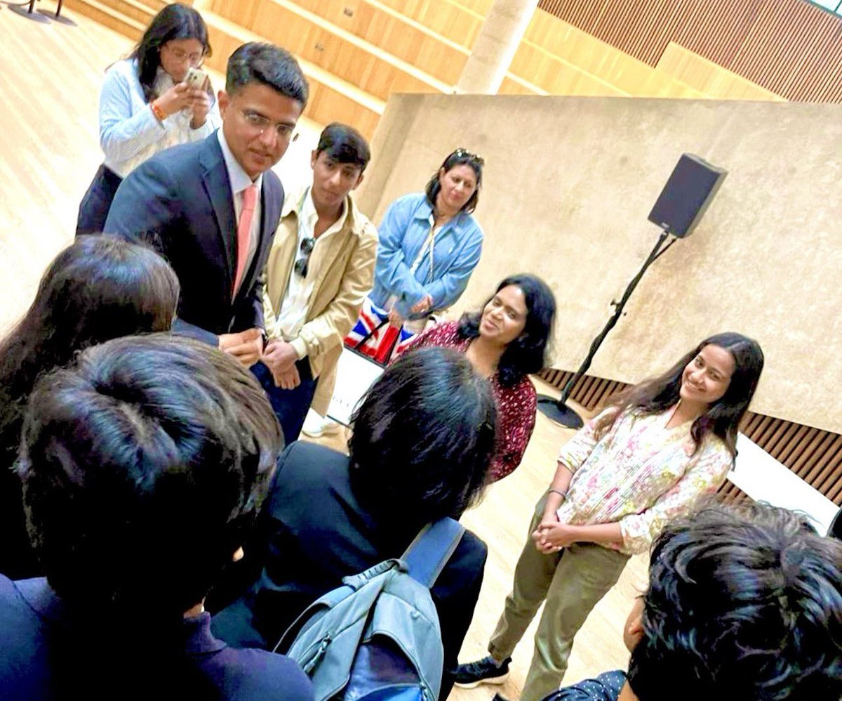 SachinPilot's tweet photo. My talk at Oxford University’s Blavatnik School of Government on the Indian elections and the changing expectations of the Indian voters was attended by the students, faculty and an online audience. 

It’s always a pleasure to engage with the young minds 👍

@UniofOxford @BlavatnikSchool