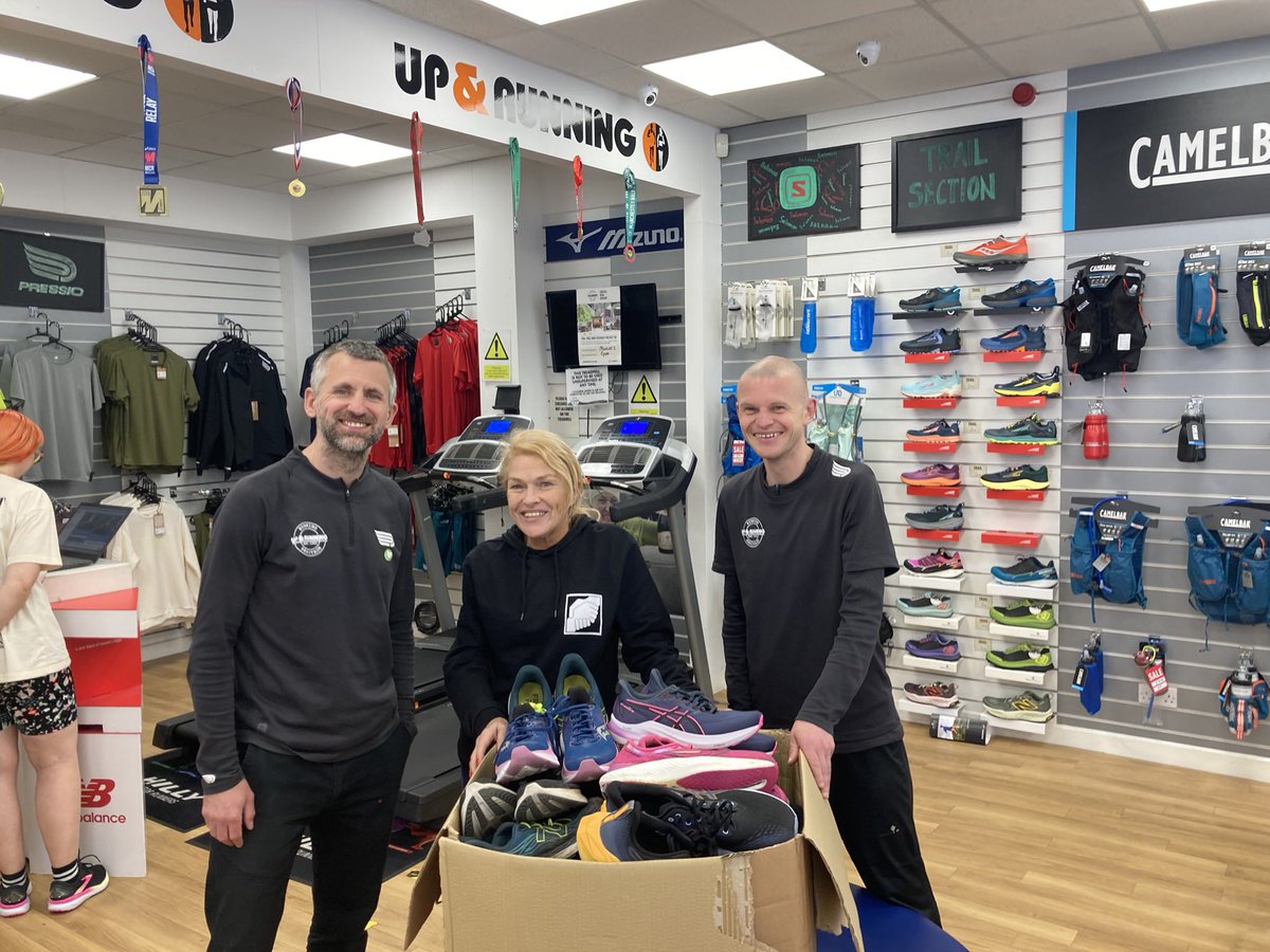 Lifeshare (@lifeshareuk) on Twitter photo Amazing donation of training shoes for our Breakfast project from <a href="/upandrunninguk/">Up & Running UK</a> Deansgate for our guests, good footwear is so important and will be greatly appreciated, thank you ! #Manchesterhomeless Amazing donation of training shoes for our Breakfast project from <a href="/upandrunninguk/">Up & Running UK</a> Deansgate for our guests, good footwear is so important and will be greatly appreciated, thank you ! #Manchesterhomeless