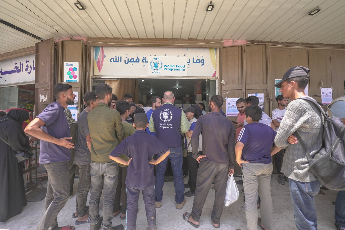 Just spent two days in #Gaza. From the south to the northernmost tip of the Strip, people are traumatised and exhausted. The level of destruction is shocking. And the challenges our staff are facing when doing their life-saving work are like nothing I have ever seen.