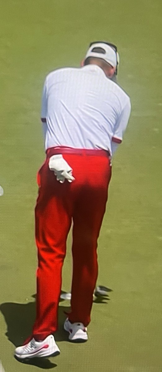 SamHumphreys34's tweet photo. Sergio repping the PRRRRRRRIIIIIDE OF OKLAHOMAAAAAA https://t.co/zhhuzQcnh6