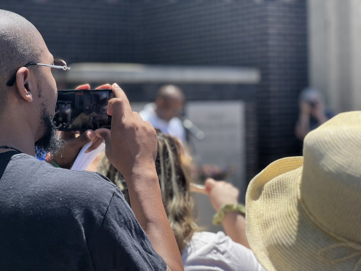 ElectDeShawn's tweet photo. Today I was able to attend the Juneteenth 2024: Reflection and Remembrance Celebration, held by the city of Urbana!  

Awesome job to all of the speakers and everyone who had a hand in making this happen.  

#ChangeLedByU
#Juneteenth
#Community
#DeShawn4UrbanaMayor https://t.co/30GG17FErM