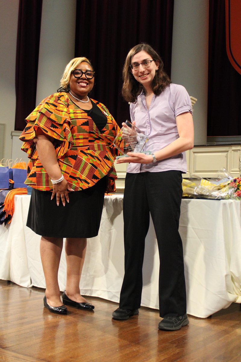SyracuseUpsych's tweet photo. Join us in celebrating Dr. Sara Burke, associate professor, for receiving the 2024 James K. Duah-Agyeman Award for Outstanding Faculty in recognition of her exceptional mentorship of McNair Scholars.
Congratulations, Dr. Burke! 🍊
Learn more: https://t.co/c0lRRXQKjJ https://t.co/Kgkb57syfQ