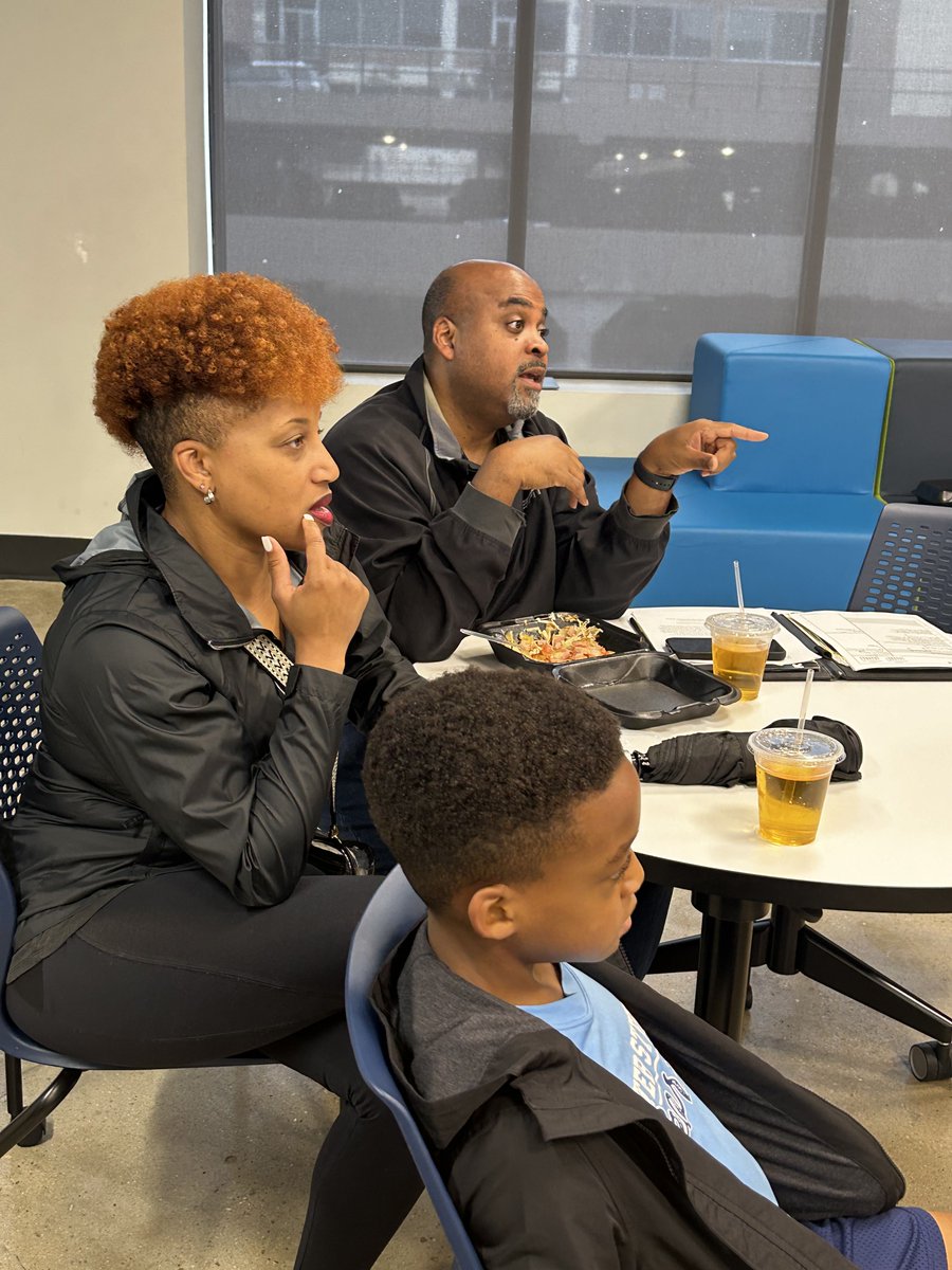 We're excited to announce our partnership with Jefferson County Schools to bring Pathways to Tech Camps to rising 9th graders this summer. Students will have an opportunity to learn coding and enhance their digital skills!  #partnership #education #EdFarm <a href="/JEFCOED/">Jefferson County Schools</a>