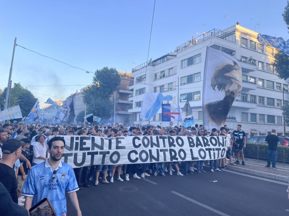 ‼️

(<a href="/guendosaltato/">Guendo è bello esse laziali</a>)