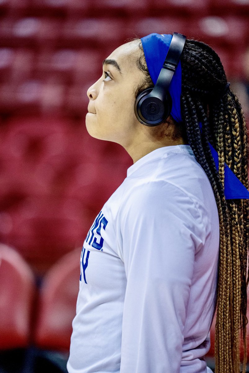 24 today…🥳 Thank you Lord🫶🏽 So much accomplished, yet so much to accomplish, all of it a blessing❤️