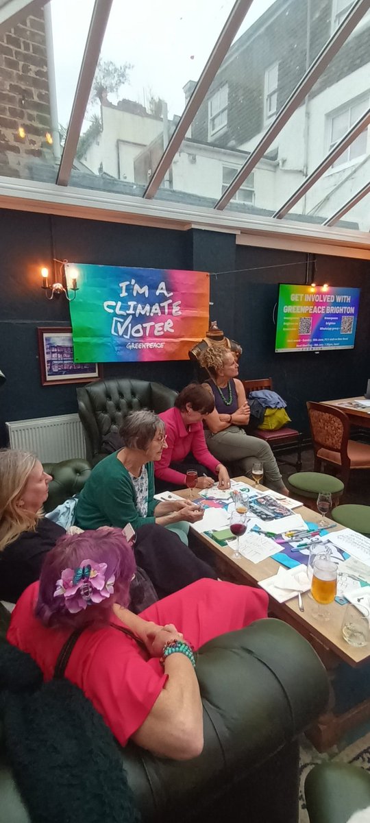 BrightonGreenp2's tweet photo. Welcome Event was so good! It's always heartening to meet people who know that we need to tackle climate change. Great to have more volunteers to spread the message of Project Climate Vote!
@GreenpeaceUK #projectclimatevote https://t.co/LOTpRs0yVz