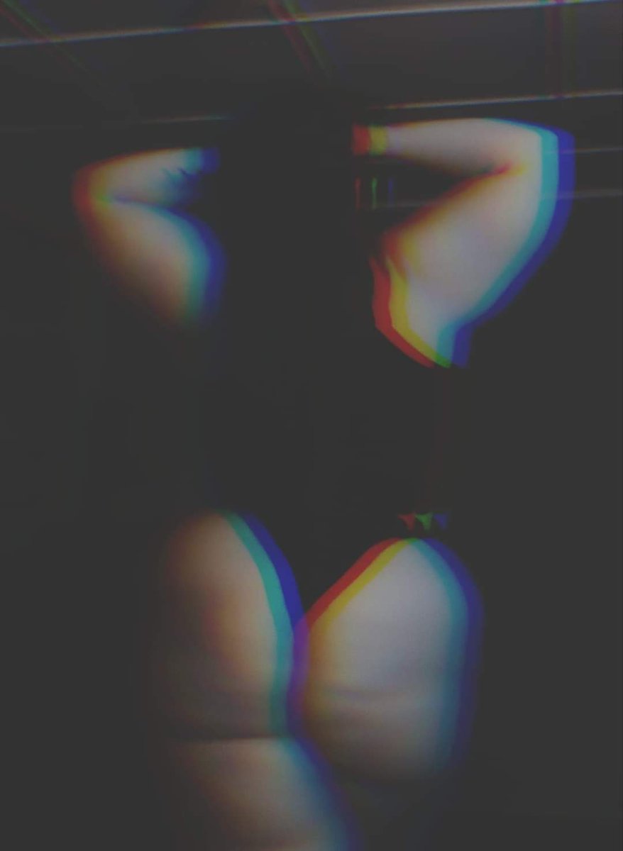 SilencePunish's tweet photo. Du willst mir einen Gutschein direkt von Amazon aus schicken? Sehr gern du komplizierter Trottel - einfach den Gutschein an folgende E-Mail Adresse senden: lady.hel.findom@googlemail.com  
Und schon kann ich dein Geld ausgeben 🔥🔥🔥

Probiers doch gleich mal aus! 

#findom https://t.co/oi77H3Ogfc