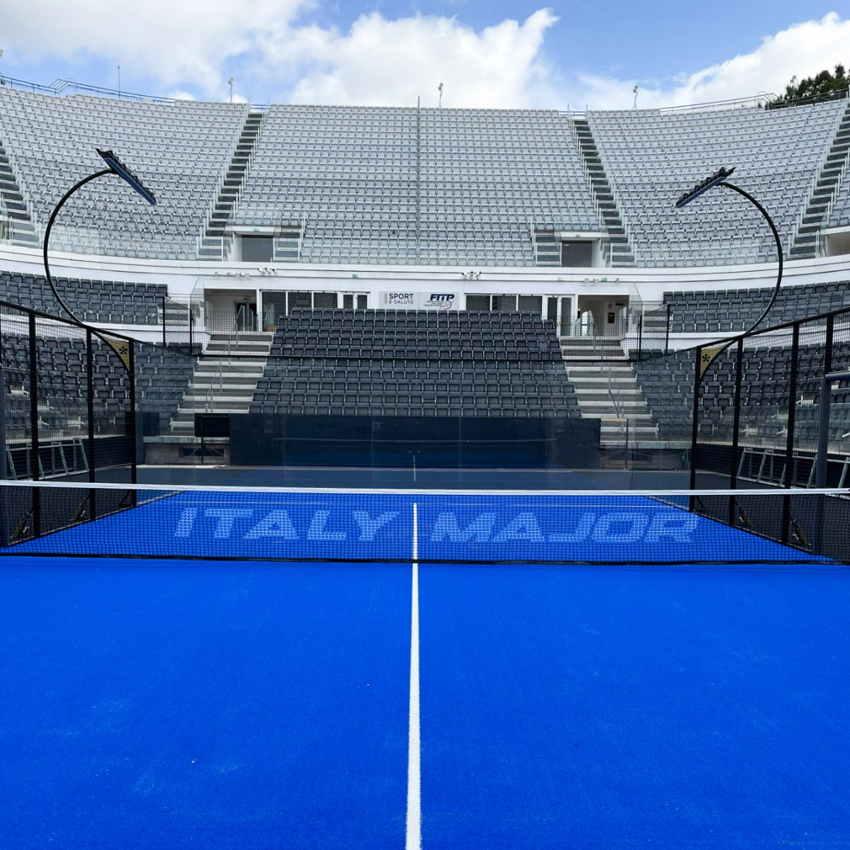Mejorset - Premium Padel Courts (@mejorset) on Twitter photo 3...2...1...The Central Court at the BNL Italy Major Premier Padel is ready to start!
The <a href="/premierpadel/">Premier Padel</a> official court in black and gold is finally at the Foro Italico, Rome.
#premierpadel #bnlitalymajorpremierpadel #rome #foroitalico #padelcourt 3...2...1...The Central Court at the BNL Italy Major Premier Padel is ready to start!
The <a href="/premierpadel/">Premier Padel</a> official court in black and gold is finally at the Foro Italico, Rome.
#premierpadel #bnlitalymajorpremierpadel #rome #foroitalico #padelcourt