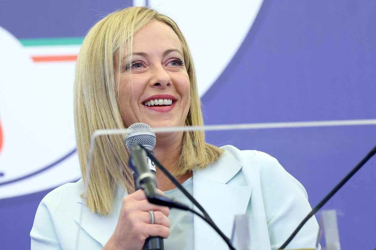 👏👏👏 La gran <a href="/GiorgiaMeloni/">Giorgia Meloni</a> ha logrado eliminar el "derecho al aborto" de la declaración conjunta del G7.

Mientras Meloni arrasó en las pasadas elecciones europeas, los promotores del aborto como Macron perdieron estrepitosamente.

La vida gana terreno sobre la muerte.