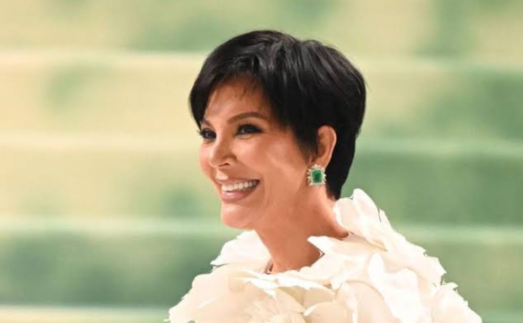 ADOGEB_LTD's tweet photo. Kris Jenner suggested that she is interested in having a seventh kid at age 68. https://t.co/qjvCQAkMwH