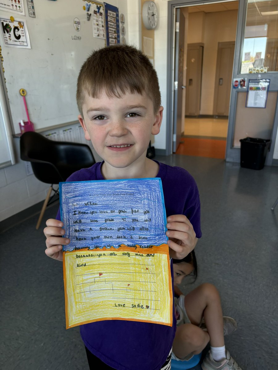 Today we received letters from our Grade 4 buddy readers! It was so special <a href="/msheatherivey/">Ms. Ivey's Class</a> <a href="/AdmiralsAcad_NL/">Admiral’s Academy Navigators 🏳️‍🌈</a>