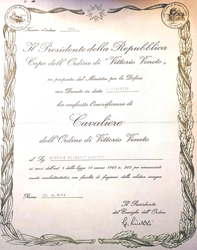 agacuargentina's tweet photo. El pasado jueves recibimos a la familia Borzone quienes nos contaron la historia familiar como Carboneros y el padre de Lidia Borzone quien fue nombrado "Cavaliere dell' Ordine di Vittorio Veneto". 

#CarboneríaBorzone #Cavalieri #Borzone #Carboneros #HistoriasdeGenoveses #agacu https://t.co/M4VKrzNoHf