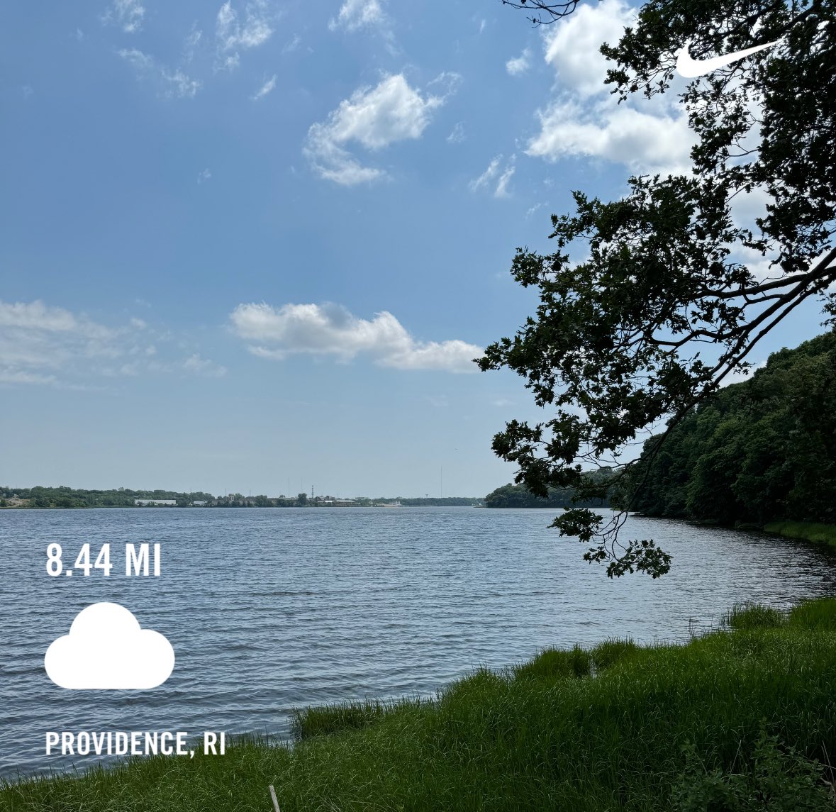 bjones26_2's tweet photo. 8.44 miles for #longrunfriday #hillsareyourfriend #globalcommunity #nikerunning #yoelegicorrer #callousmind #gogginsminset #takingsouls https://t.co/mwR244MkO4