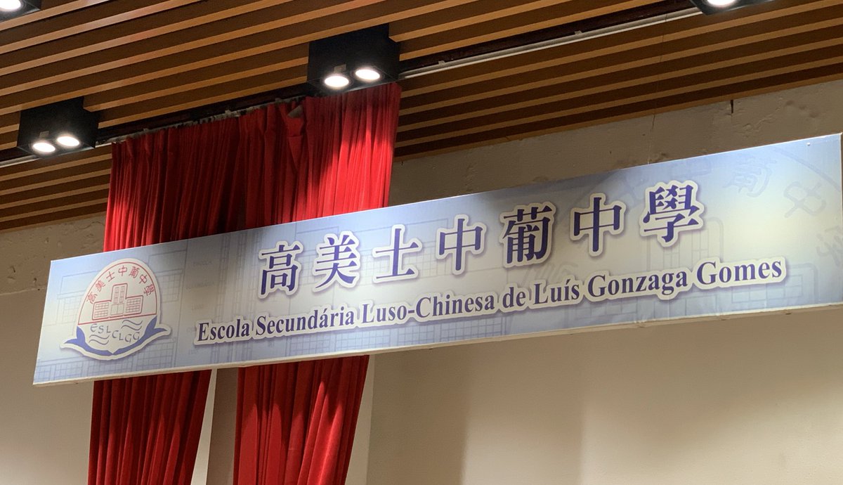 Marta Filipa Simões (@simoes_mf) on Twitter photo 🚀🔬 Last week, <a href="/sklplanets/">Space Science Institute- SKLPlanets Macau</a> #astrobiology team visited secondary school Luso-Chinesa de Luís Gonzaga Gomes (ESLCLGG)! Our ‘Astronaut for a Day’ activity was a stellar success. 🌟 Students’ joy and curiosity were out of this world! 😜 #SpaceEducation 🚀🔬 Last week, <a href="/sklplanets/">Space Science Institute- SKLPlanets Macau</a> #astrobiology team visited secondary school Luso-Chinesa de Luís Gonzaga Gomes (ESLCLGG)! Our ‘Astronaut for a Day’ activity was a stellar success. 🌟 Students’ joy and curiosity were out of this world! 😜 #SpaceEducation
