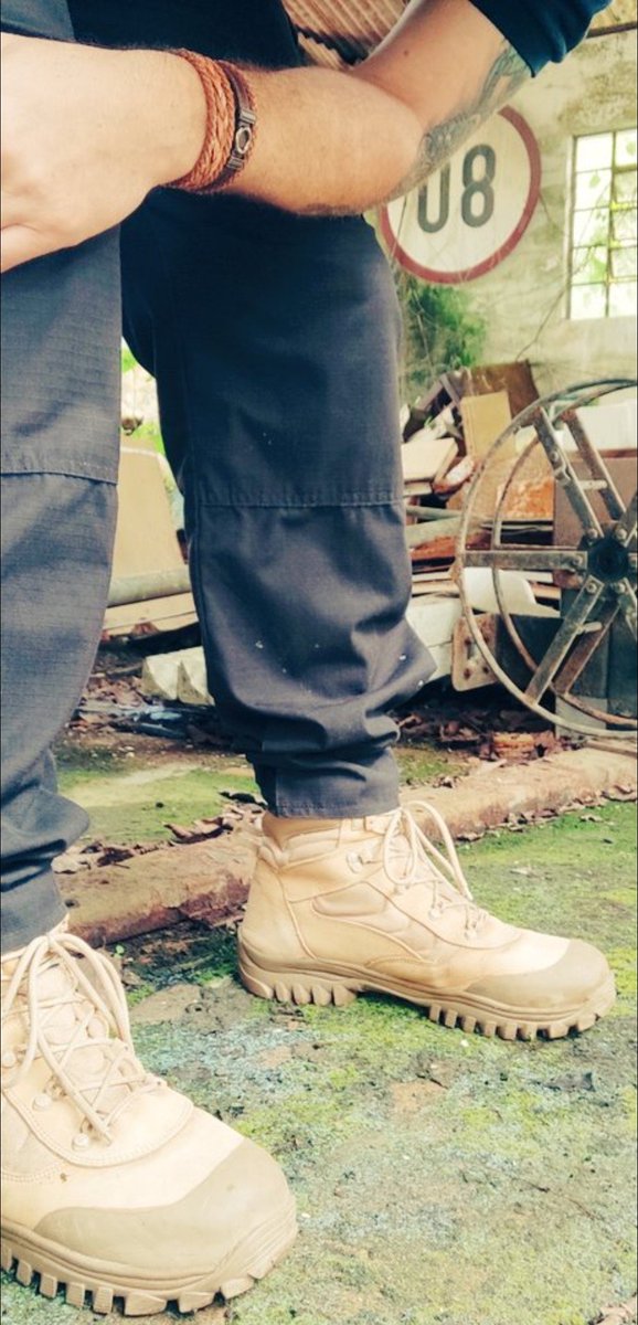 Boot_44_'s tweet image. 🥾⛓️⚙️

#Boot #BootLovers #BootStyle #BootAddict #BootFetish #BootLover #FashionBoots #BootWorship #DailyBoots #feet #FootLovers #FootFetish #FeetInBoots #FeetPics #FootStyle #WorkBoots #HardWorkingFeet #BootsAtWork