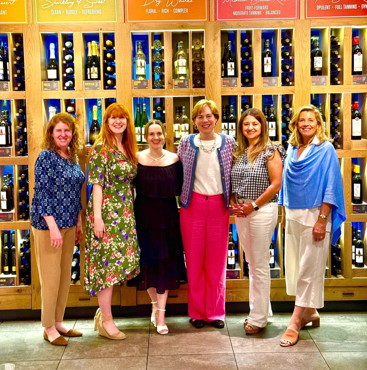 #flashbackfriday to a wonderful team dinner earlier this week!
#dcrealtor #dcliving #dcproperties #dmvrealtor #DMV #dmvrealestate #marylandrealestate #virginiarealestate #virginiarealtor #realtor #realtorgroup #realestate #friendswithyourrealtor #realestatemarket #dmvrealestate