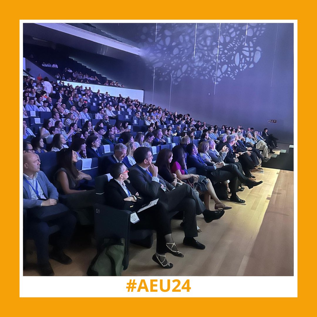 #AEU24 ha sido todo un éxito 💥 Nuestro agradecimiento a los + de 1.000 asistentes que habéis compartido 3 días intensos de conocimientos y puestas en común sobre nuestra especialidad en nuestro Congreso Nacional de Urología. 
🔜Empezamos a trabajar en #AEU25 ¡Nos vemos en Cádiz!
