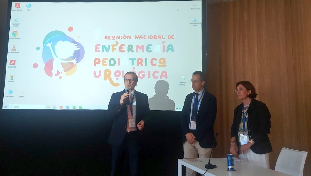 Cuidandoneonato's tweet photo. Cierra la I Reunión de Enfermería Urológica Pediátrica:

Agustín Serrano, coordinador Nacional Grupo Urología Pediátrica y Jefe de sección #pediatrialafe
J. Luis Álvarez, Presidente Asociación Española de Urología 
Mar Gendrau y @LauraBonell supervisora y adjunta @HospitalLaFe https://t.co/ZHvgRdVbMz