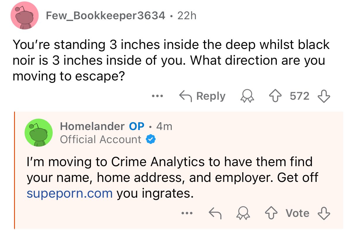 DaveDontMiss's tweet photo. Homelander’s doing an AMA rn and it’s the best thing ever😭 #TheBoys https://t.co/F5e0D1Zw2c