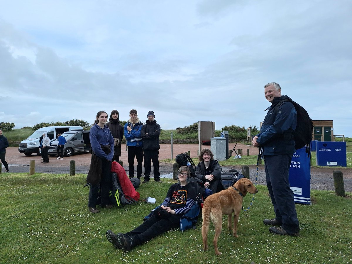 Congratulations to our second Bronze Duke of Edinburgh groups who successfully completed their final expedition on the Fife Coastal path today ⛺️🥾 Fantastic group of young people who didn't give up despite the weather 🌧⛺️🥾😁