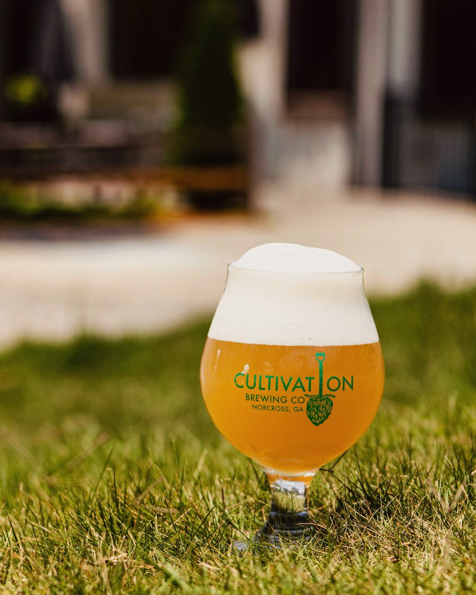 Fresh Cut, Pale Ale dry hopped with Enigma hops. Our most recent on tap for Fresh Beer Friday! #paleale #craftbeer #cultivationbrewery
