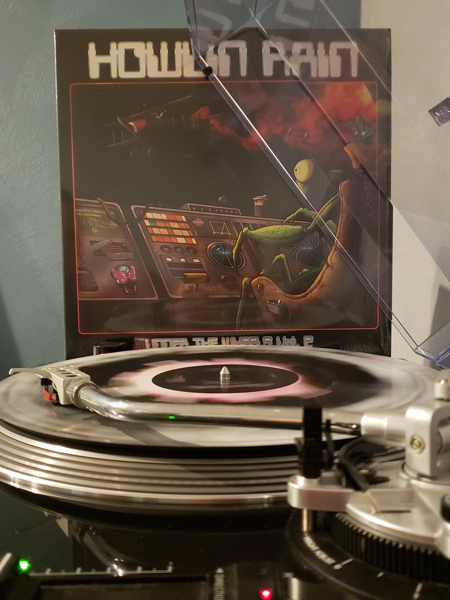NowSpinningKL's tweet photo. Howlin Rain - Under the Wheels Vol. 2 (2020)
#nowspinning #vinyl #bluesrock #psychrock #howlinrain https://t.co/T6DUTS2iED