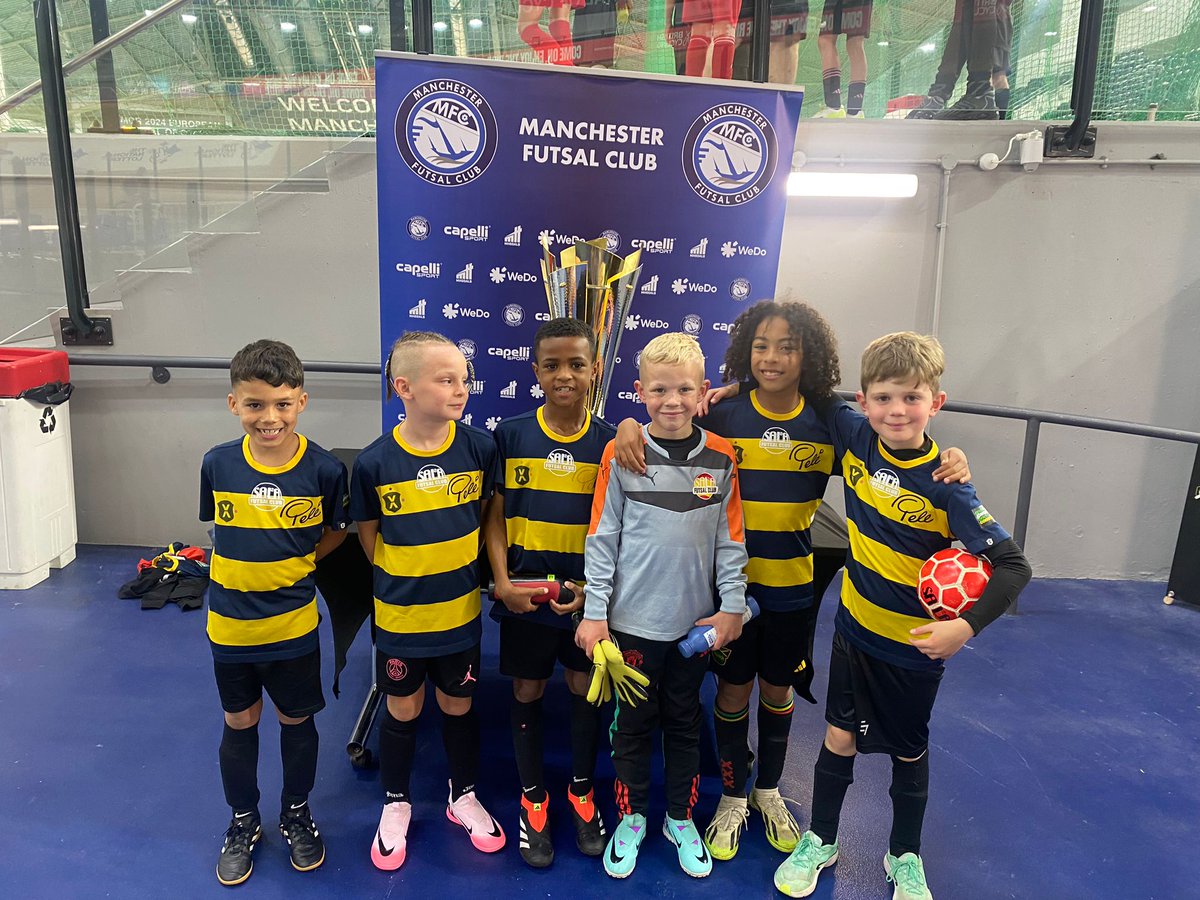 Sala Futsal Club (@salafutsalclub) on Twitter photo Some great futsal on show tonight from our u8s boys in the <a href="/MCRFutsalLeague/">MCRFutsalLeagues</a>, plus the boys got a photo with the <a href="/FA_NFS/">FA National Futsal Series</a> trophies won by <a href="/MFC_Futsal/">Manchester Futsal Club</a> this season. 👏👏👏⚽️ #Futsal Some great futsal on show tonight from our u8s boys in the <a href="/MCRFutsalLeague/">MCRFutsalLeagues</a>, plus the boys got a photo with the <a href="/FA_NFS/">FA National Futsal Series</a> trophies won by <a href="/MFC_Futsal/">Manchester Futsal Club</a> this season. 👏👏👏⚽️ #Futsal