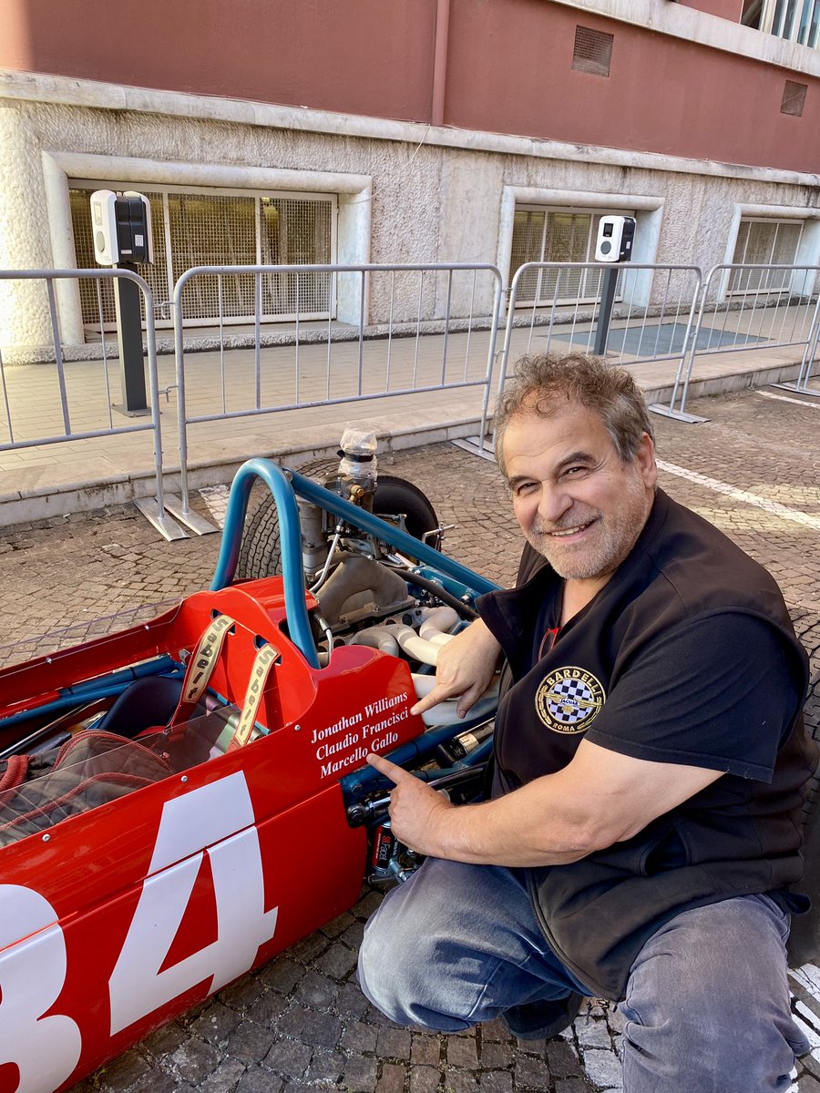 GianlucaBardell's tweet photo. Oggi a #Roma è stata un'altra giornata molto intensa di ricordi con la presenza della Formula 850 #DeSanctis di Massimo #DeAntoni insieme al figlio Cristian, e della Formula 3 #DeSanctis di Marcello #Gallo e Claudio #Francisci... @follower https://t.co/7vTi2KuJ5R