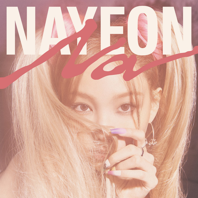 kchartsmaster's tweet photo. "NA" by #NAYEON debuts at #1 on the Worldwide iTunes Album Chart. https://t.co/juJZk9WHwg