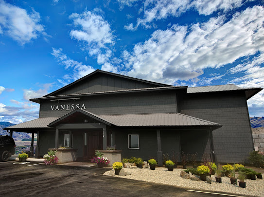 Any plans for this weekend? Come, sip with us at our Tasting Room.

#vanessavineyard #VVwines #BCwine #BCharvest #meritage #syrah #merlot #explorebcnow
#bcwinecountry #bcwinery  #awardwinningwine