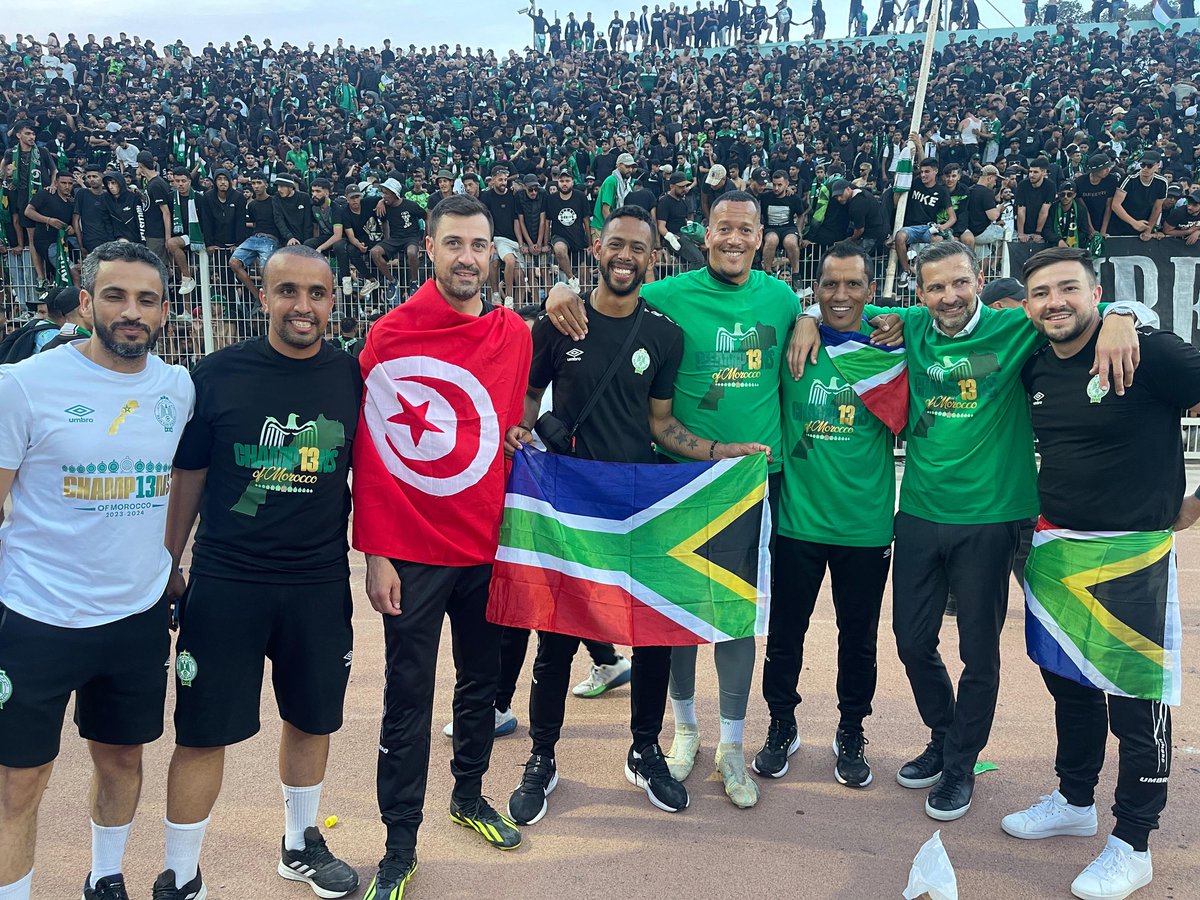 FDavids10's tweet photo. INVINCIBLES!!! 💚💚🦅🦅🦅 https://t.co/y89SLmxnk1