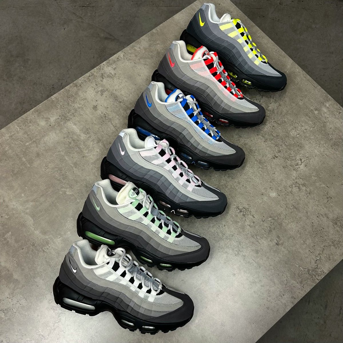 RT if you love the Air Max 95 😍 

2025 about to be a huge year for you 👀