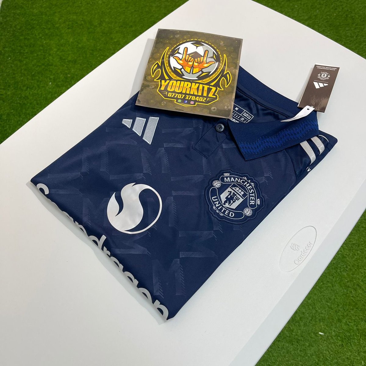 yourkitz's tweet image. #Mufc away kit