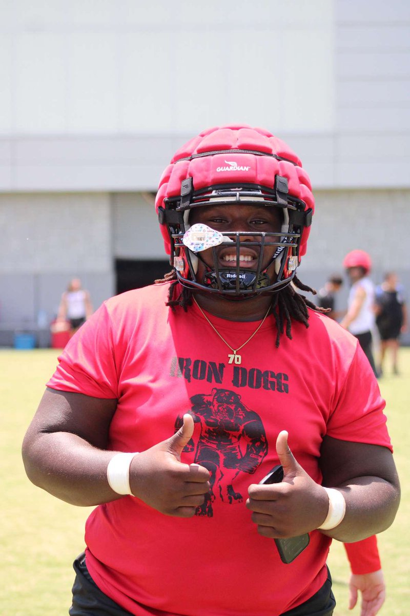 TristanTurnerr's tweet image. Had a great day at The UGA camp 🐶🐾‼️#greatopportunity #workworkwork @_CoachPWilliams @coachpaxia